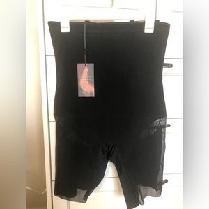 NWTO Size 1x Honey Love SuperPower Short in Black.